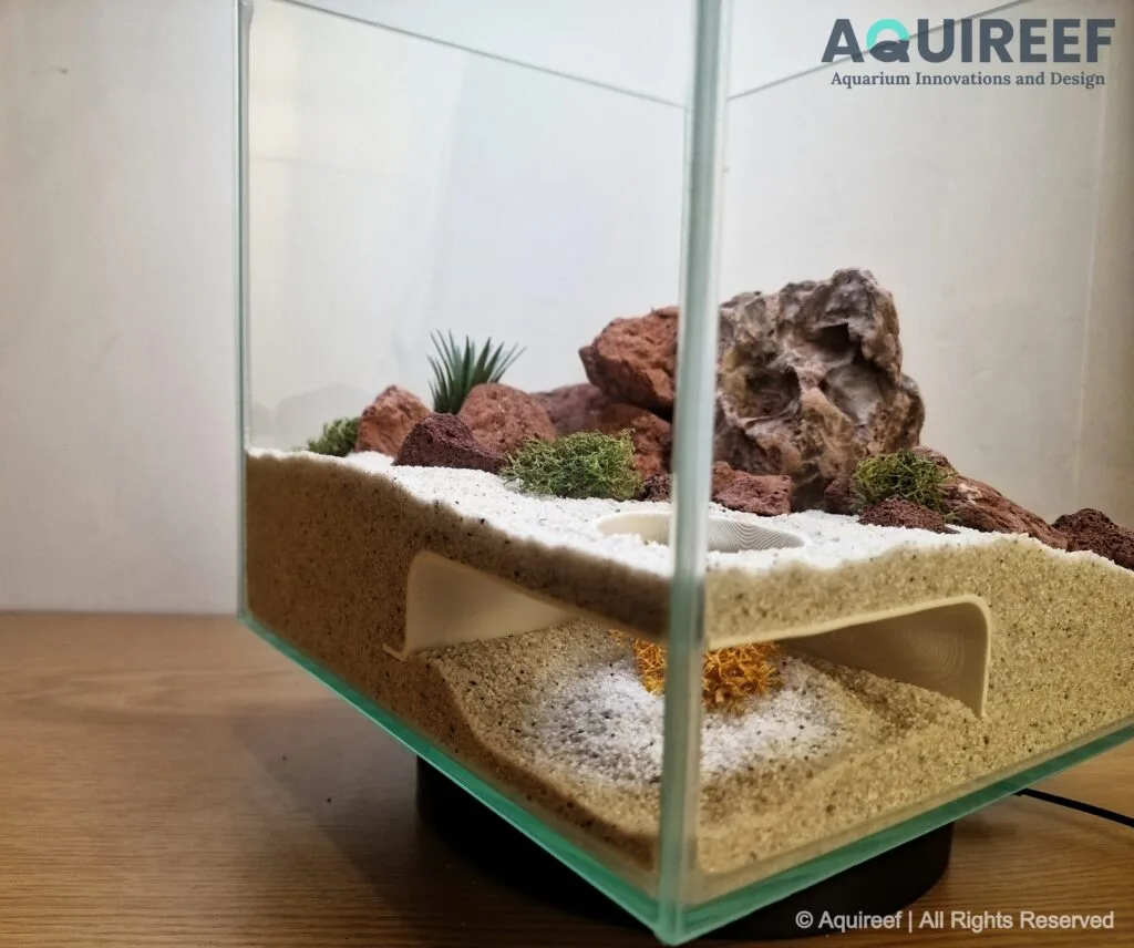 A volcanic corner cave designed for cichlids and similar fish species by Aquireef.