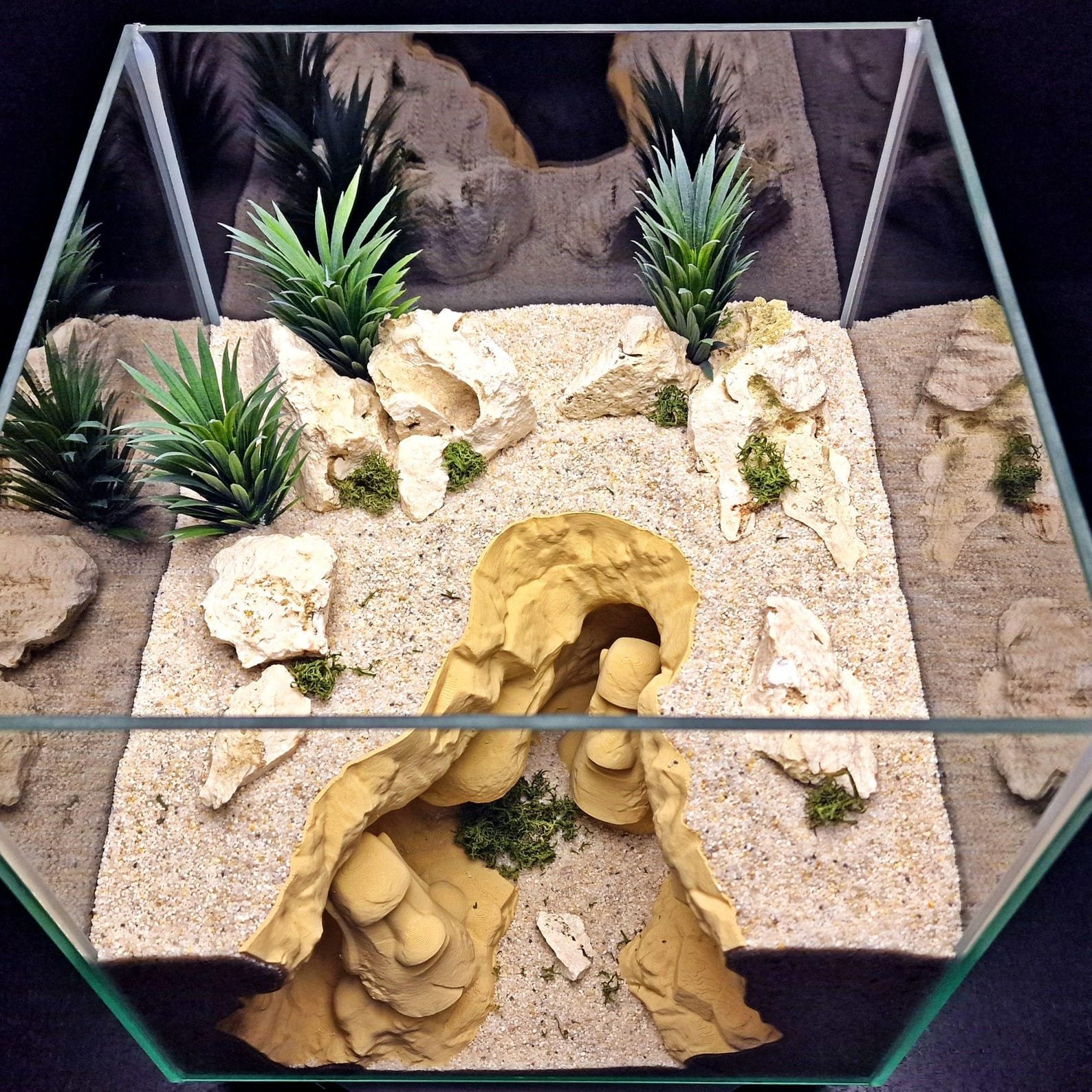 Easter Island Grotto - Aquarium & Terrarium decor cave | Critter underground hide | Fish, shrimp, reptile pet house | 3D Printable STL - Image 2