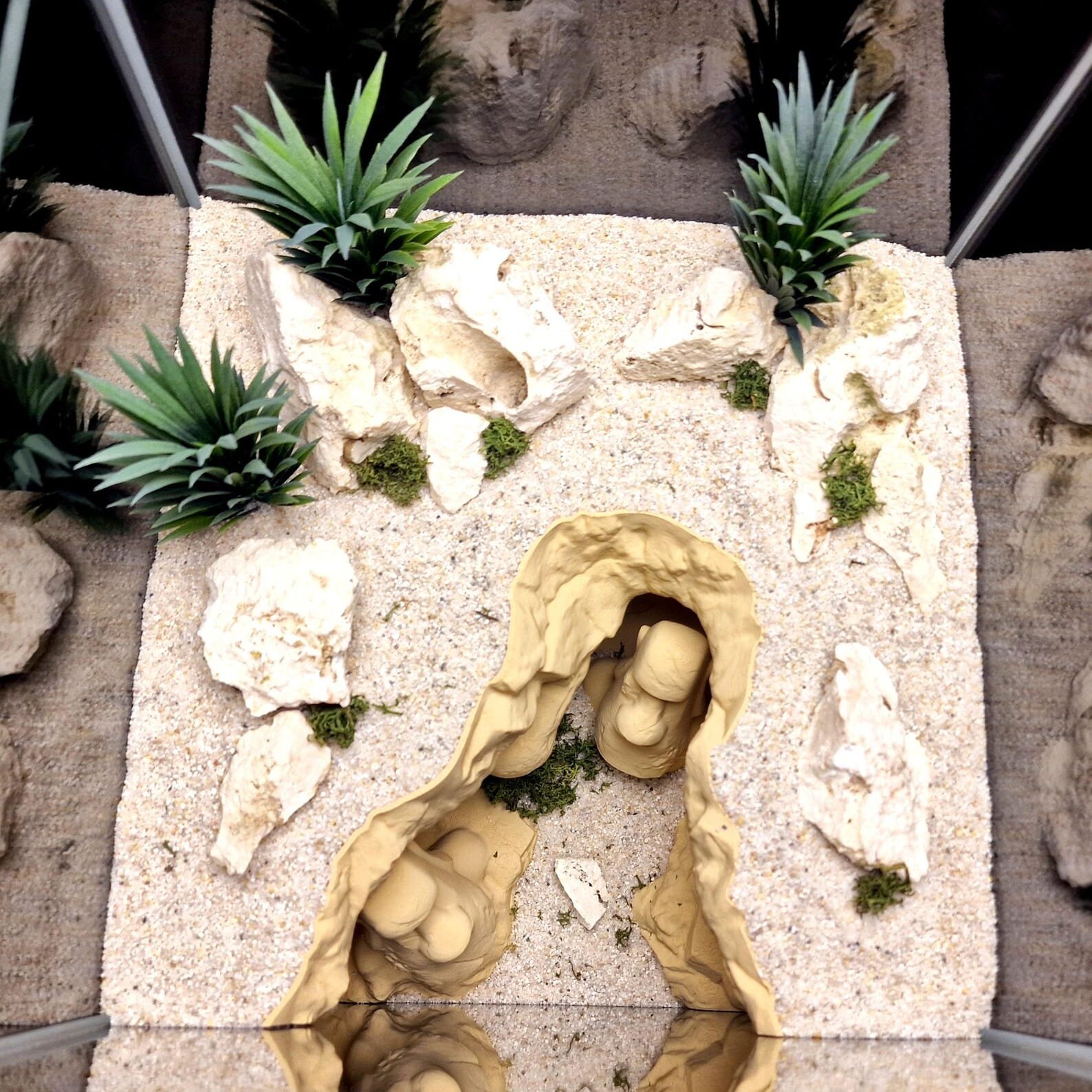 Easter Island Grotto - Aquarium & Terrarium decor cave | Critter underground hide | Fish, shrimp, reptile pet house | 3D Printable STL - Image 6